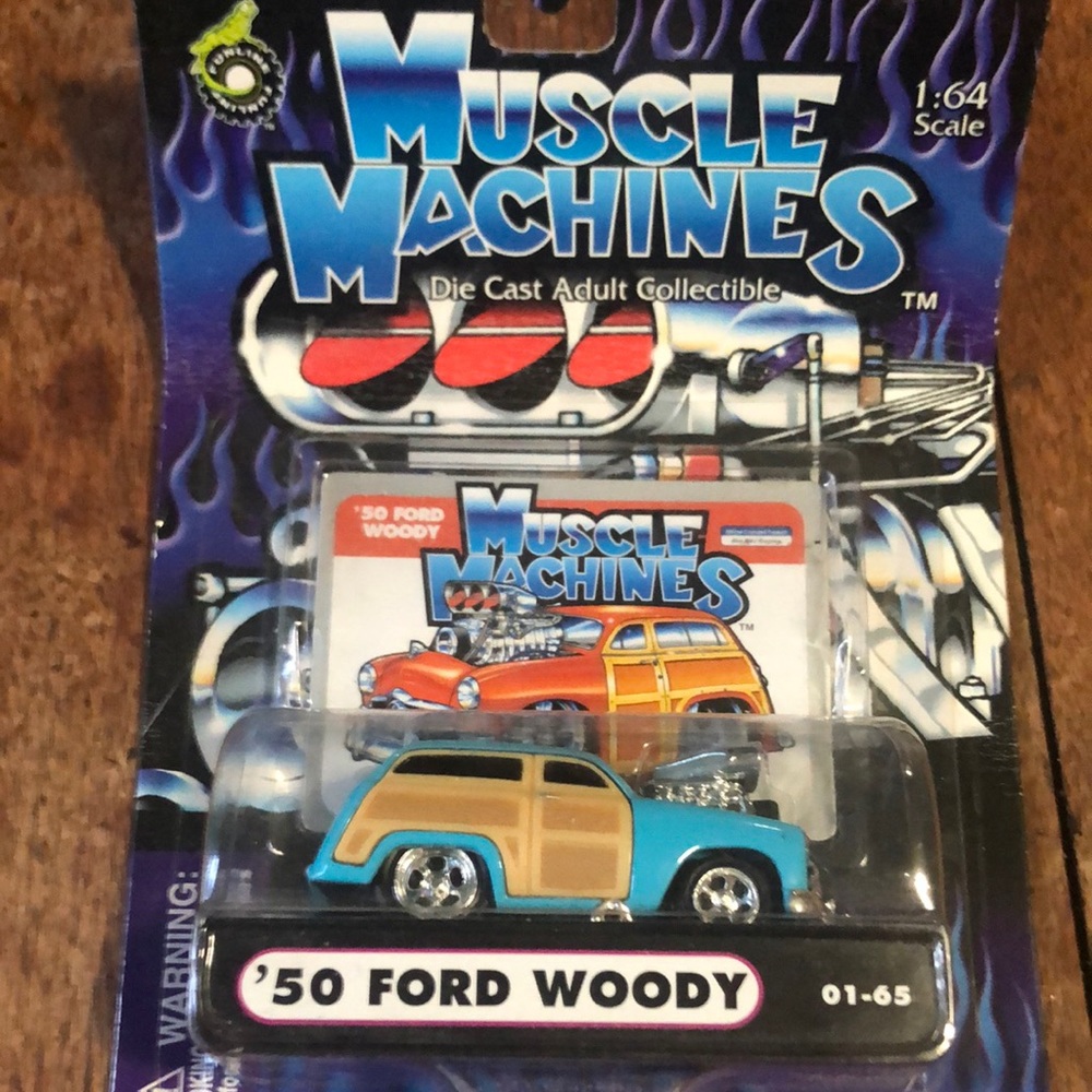 Muscle Machines ‘50 Ford Woody